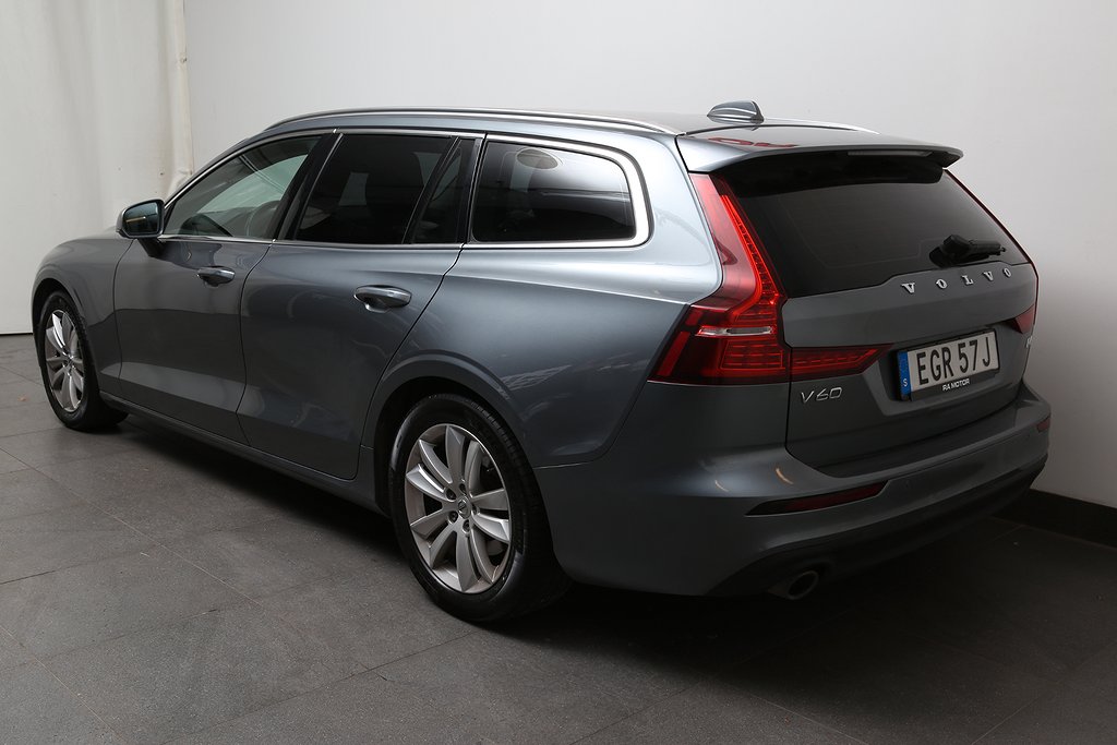 Volvo V60 D4 190hk Momentum Aut H/K Kamera Navi VOC Leasbar 2021