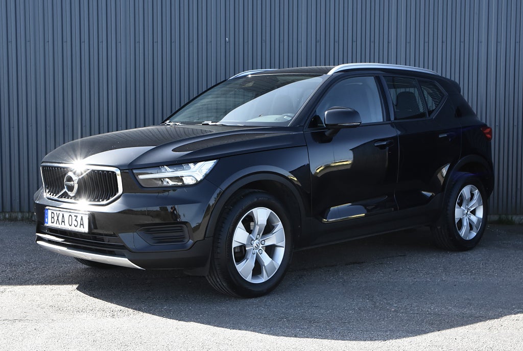 Volvo XC40 T3 Momentum / Backkamera 