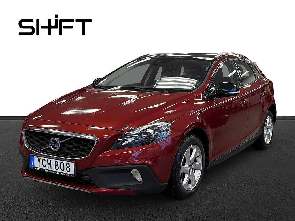 Volvo V40 Cross Country T3 Geartronic Momentum Panorama Navi Värmare SoV