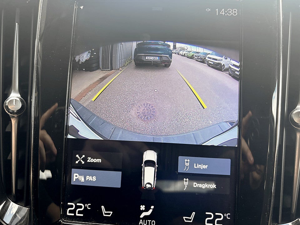 Bild på Volvo V60 Cross Country Advanced D4 Geartronic 190hk Aut 4WD B-KAMERA CARPLAY
