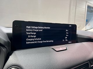 SUV Mazda CX-60 18 av 22