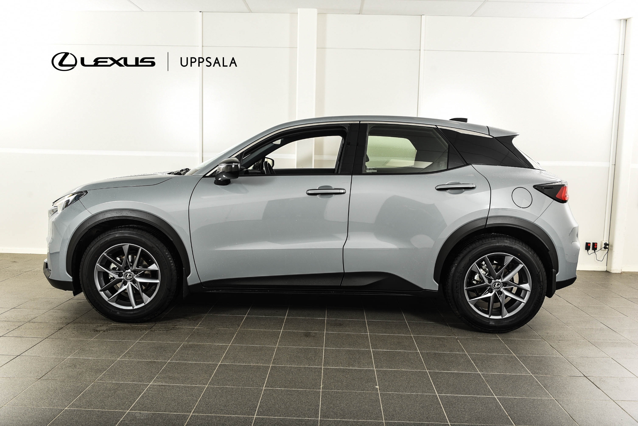 Lexus LBX 1.5 Backkamera 2025, bild 2/49