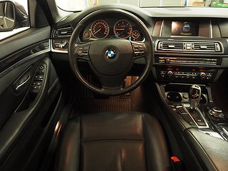 Kombi BMW 520 17 av 24