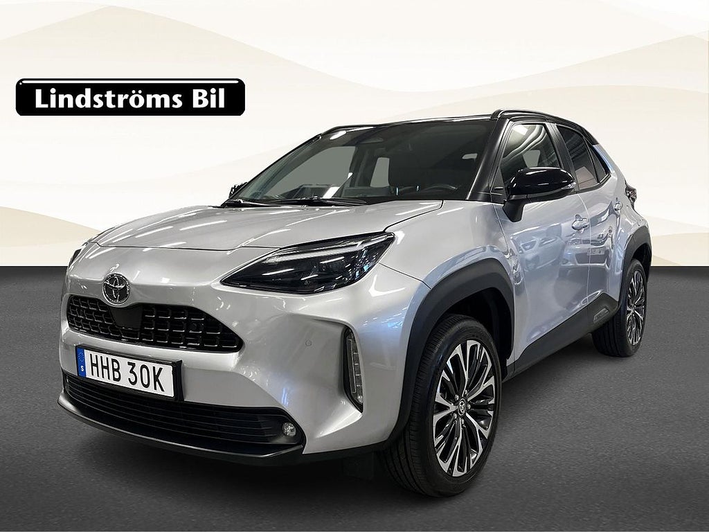 Toyota Yaris Cross Style 1.5 130hk S&V-Hjul JBL HUD Moms