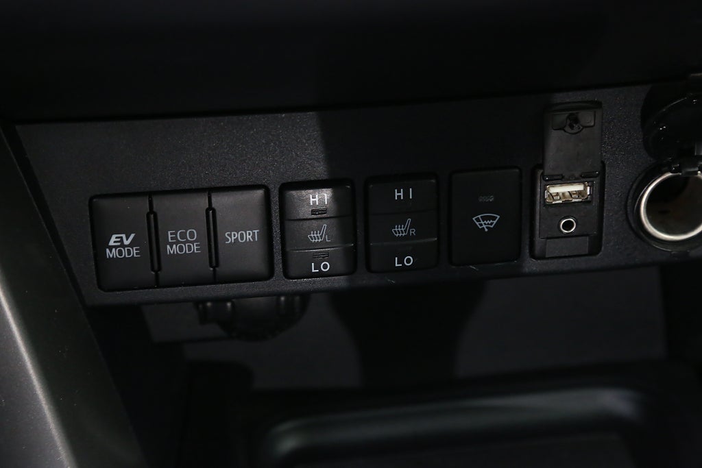 Toyota RAV4 Hybrid 2,5 Dual 197hk VVT-i E-CVT Active Aut 2018