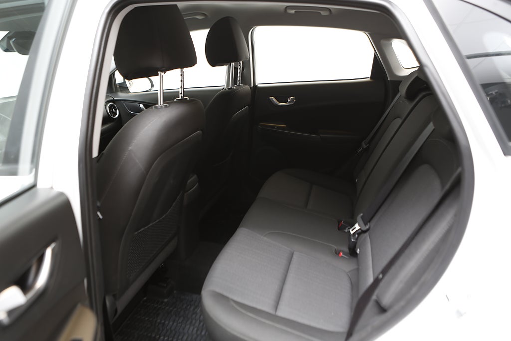 Hyundai Kona 1,0 T-GDI iMT 120hk Essential Motorvärmare 2022