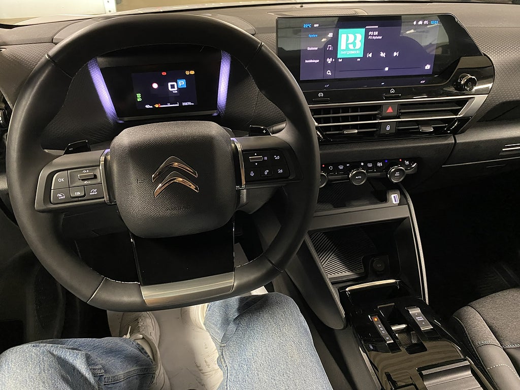 Bild på Citroën C4 X SHINE 1.2 PureTech 130hk AUT Back/Nav