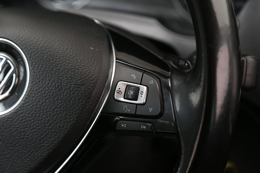 Volkswagen Sharan 2,0 TDI 184hk 4Motion GT DSG Värmare Drag 7-sits 2017