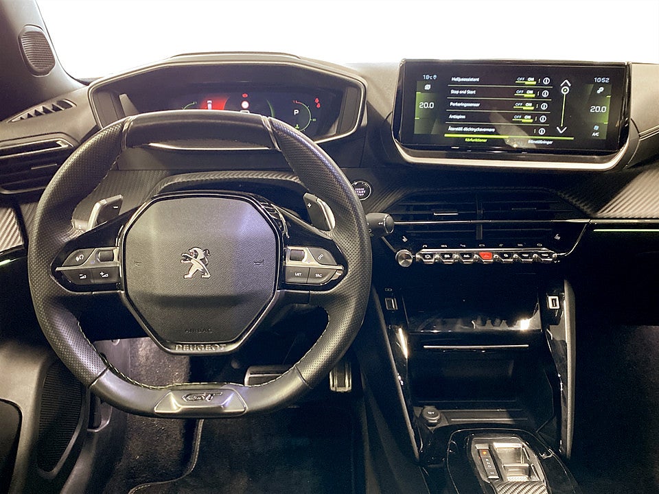 Bild på Peugeot 2008 GT 1.2 PT 155hk Aut B-KAMERA CARPLAY
