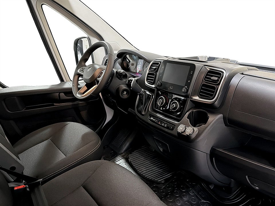 Bild på Peugeot Boxer Snoeks Crew Cab 180hk Aut L3H2 - OMGÅENDE LEVERANS!