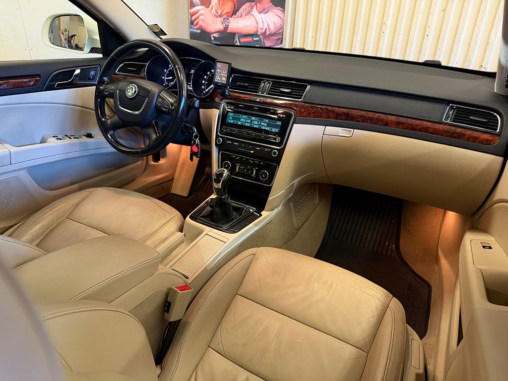 Skoda Superb Kombi 1.8 TSI 4x4 Elegance Euro 5