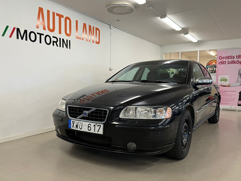 Volvo S60 2.4 Dynamic Edition /Nybesiktigad / Nyservad 