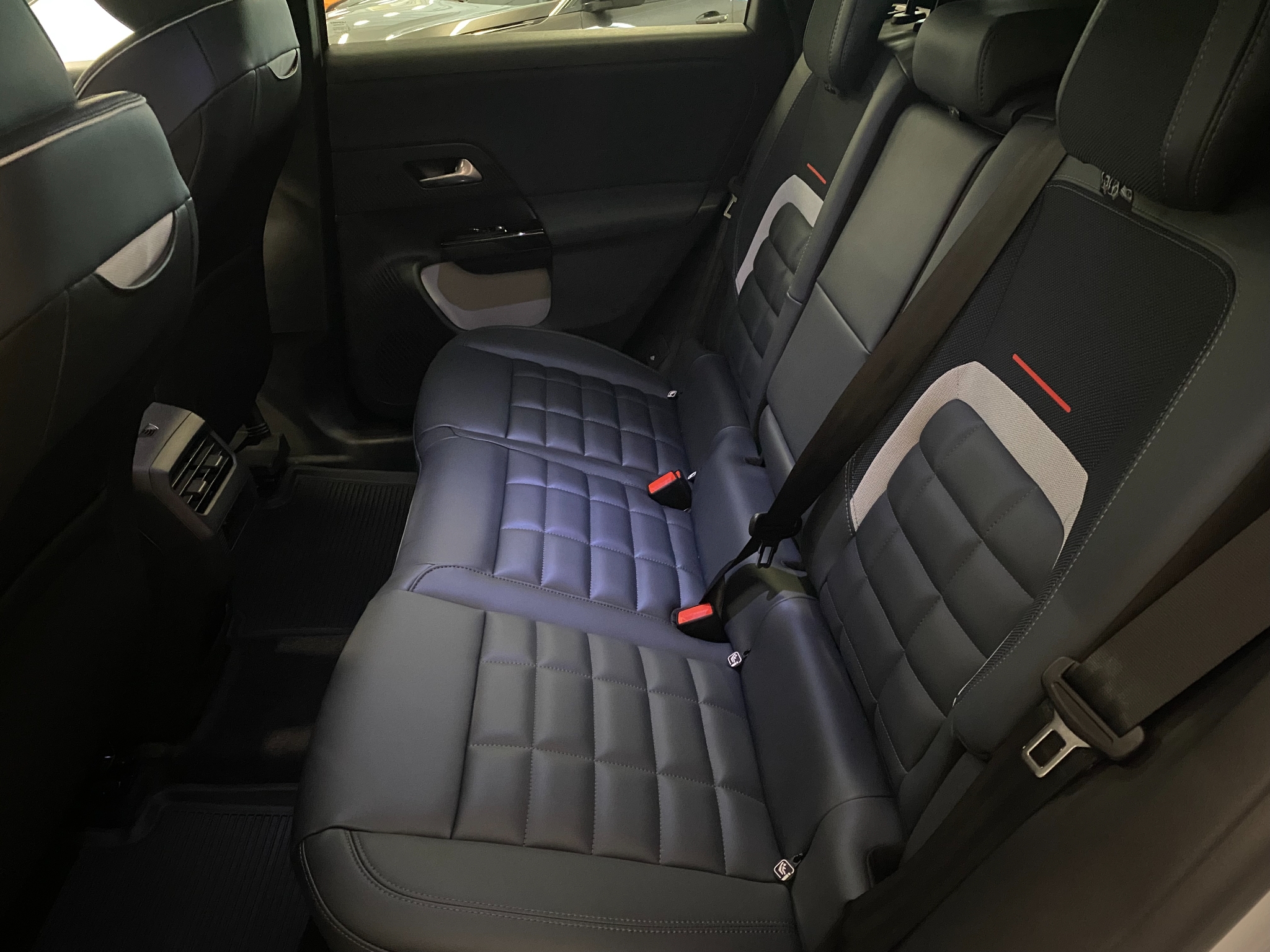 Citroen C5 Aircross 2025, bild 7/48