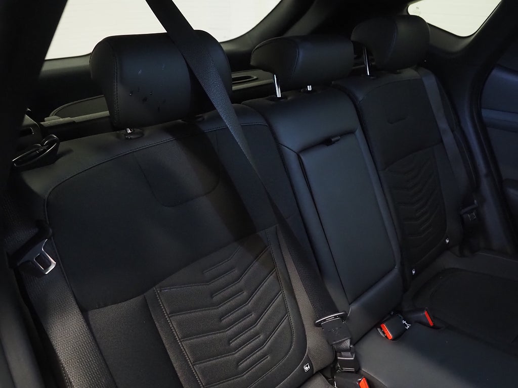 Hyundai Tucson MHEV 1.6 T-GDI DCT Essential Kamera Navi Moms 2025