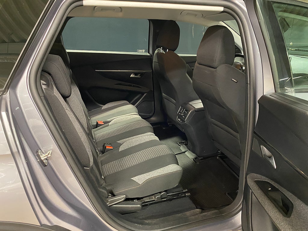 Bild på Peugeot 5008 ACTIVE 1.2 PureTech 130hk AUT