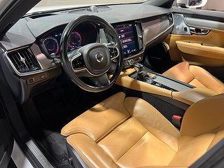 Kombi Volvo V90 Cross Country 9 av 28