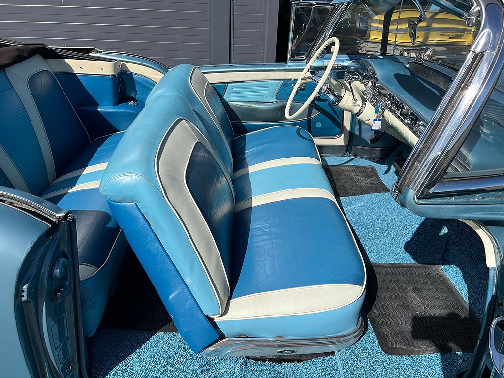 Oldsmobile Ninety-Eight Convertible Coupé 6.1 V8 Hydra-Matic, 4-trinn, 309hk, 1958