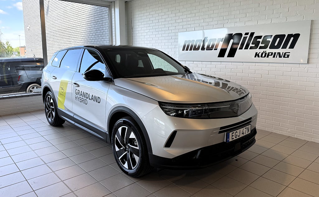 Opel Grandland Ultimate Hybrid 145hk 3år/6.000mil Serviceavtal Demobil