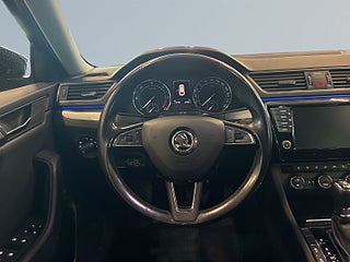 Skoda Superb 2.0 TDI 4×4 Businessline Style S&V/Kamera/Drag/Dvärm – bild 10