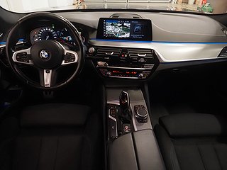 Kombi BMW 520 15 av 24