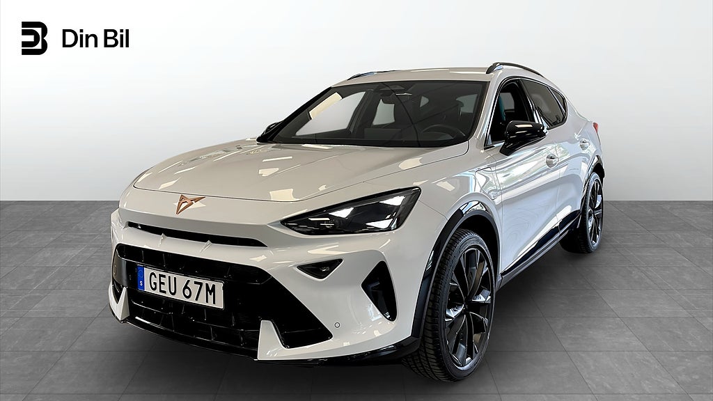 Cupra Formentor E-HYBRID 1.5 DRAG B-KAMERA 204 HK