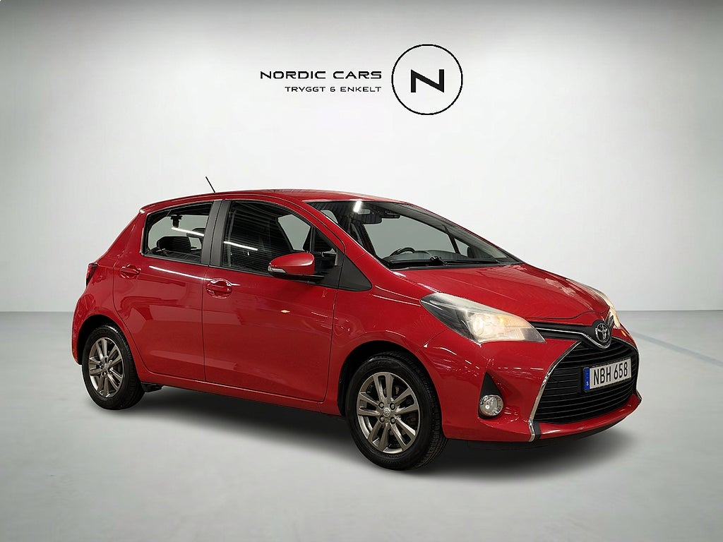 Toyota Yaris 1.33 Dual VVT-i Manuell Active 99 HK Kamera