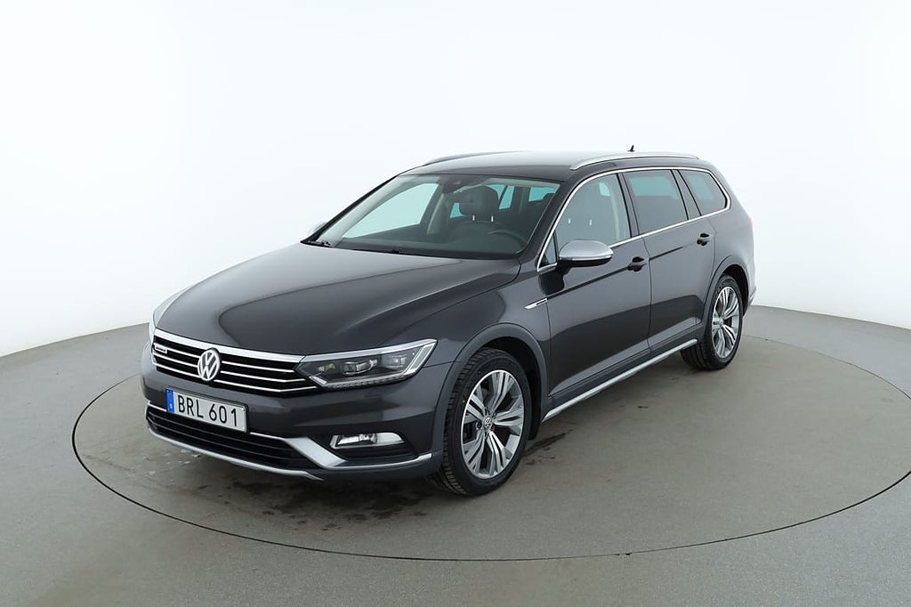 Volkswagen Passat Alltrack 2.0 TDI 4Motion / Kamera, Drag