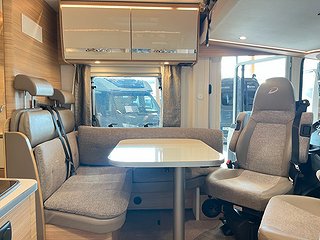 Husbil-integrerad Dethleffs GLOBEBUS I 006 9 av 26