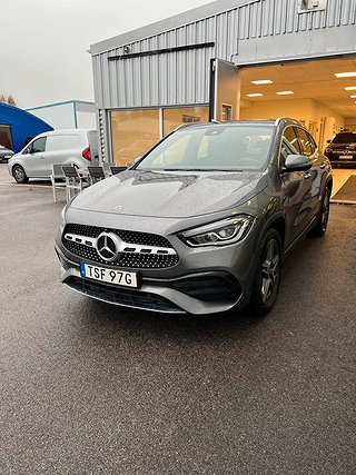 Mercedes-Benz GLA 250 e 8G-DCT AMG