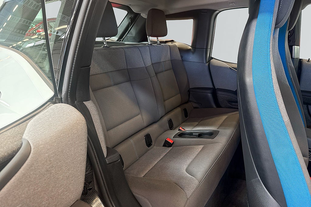 BMW i3 2021
