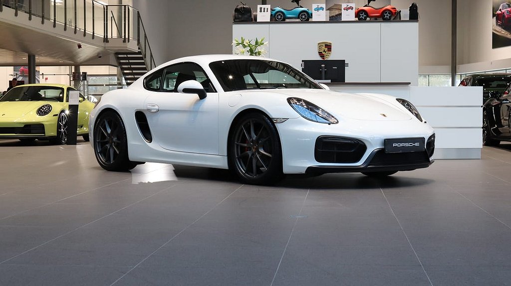 Porsche Cayman GTS