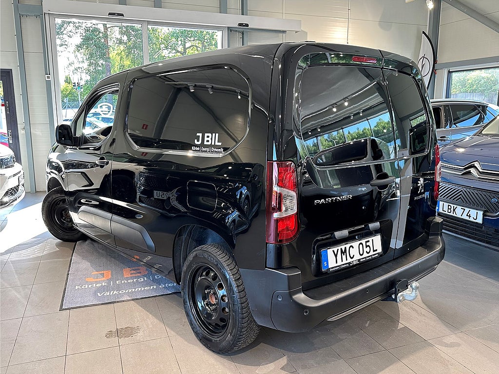 Bild på Peugeot Partner PRO BlueHDi 130hk Aut L1 - DEMO