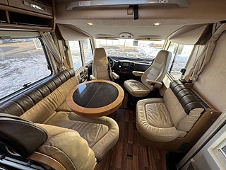 Husbil-integrerad Hymer B 678 ED-S 3.0 177HK AUT,  Långbädd & hyttsäng! ALDE! 16 av 21