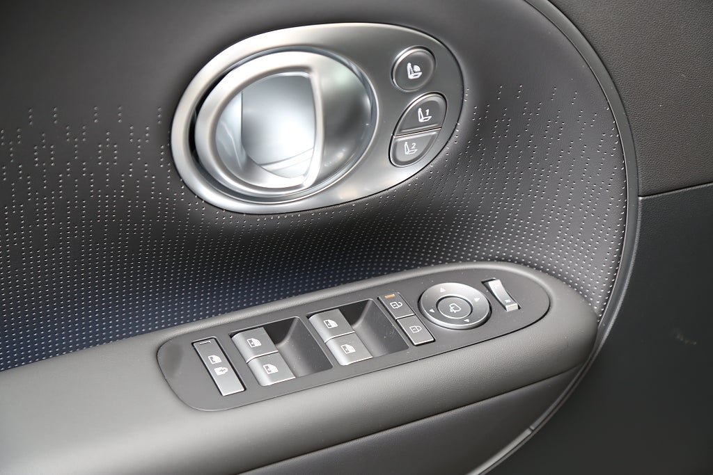 Hyundai IONIQ 9 Calligraphy Line AWD 110,3kWh - Privatleasingkampanj! 2026