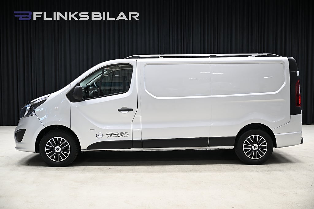 Opel Vivaro CDTi 125HK L2H1 Premium|Drag|Värmare|GPS|Backkamera