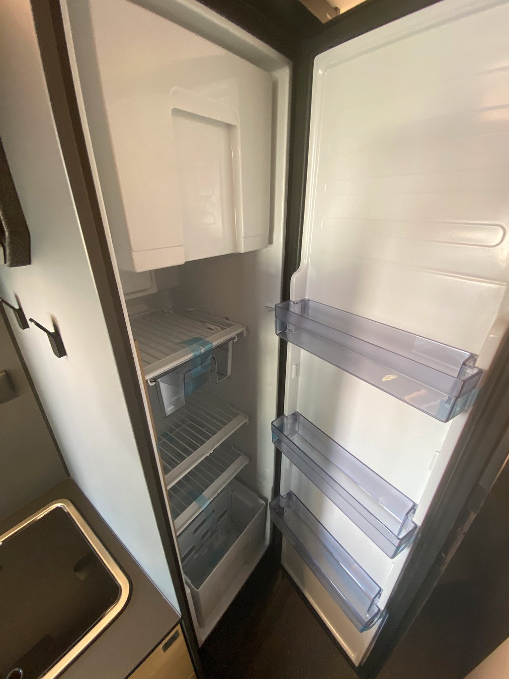 Adria Twin 640 SLB 60Y Ed. / Långbädd / B-körkort / Automat - Adria