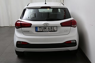 Halvkombi Hyundai i20 5 av 24