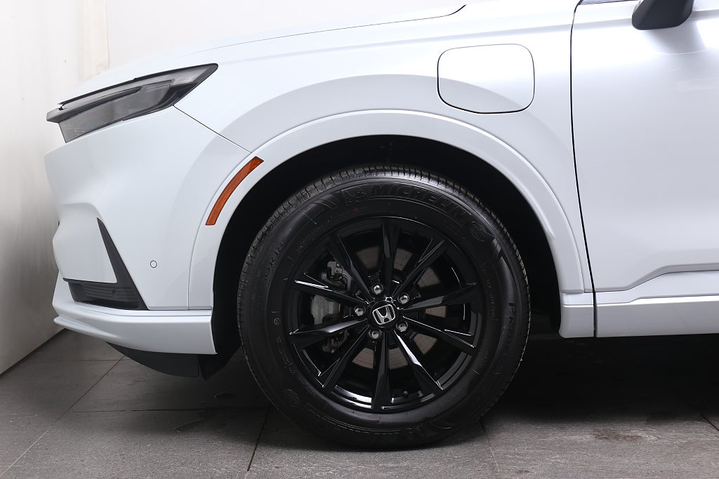 Honda CR-V Plug-In Hybrid Advance Tech | Lågskatt | i Lager 2025