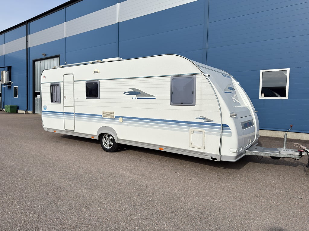 Adria Classica 613 PK,Barnkammarvagn ALDE,AC,Solceller 