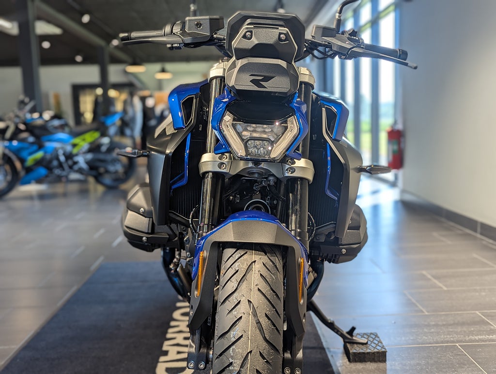 BMW R1300R/2026/100Mil/cComfort-pack/Dynamic-pack/Innovation-pack