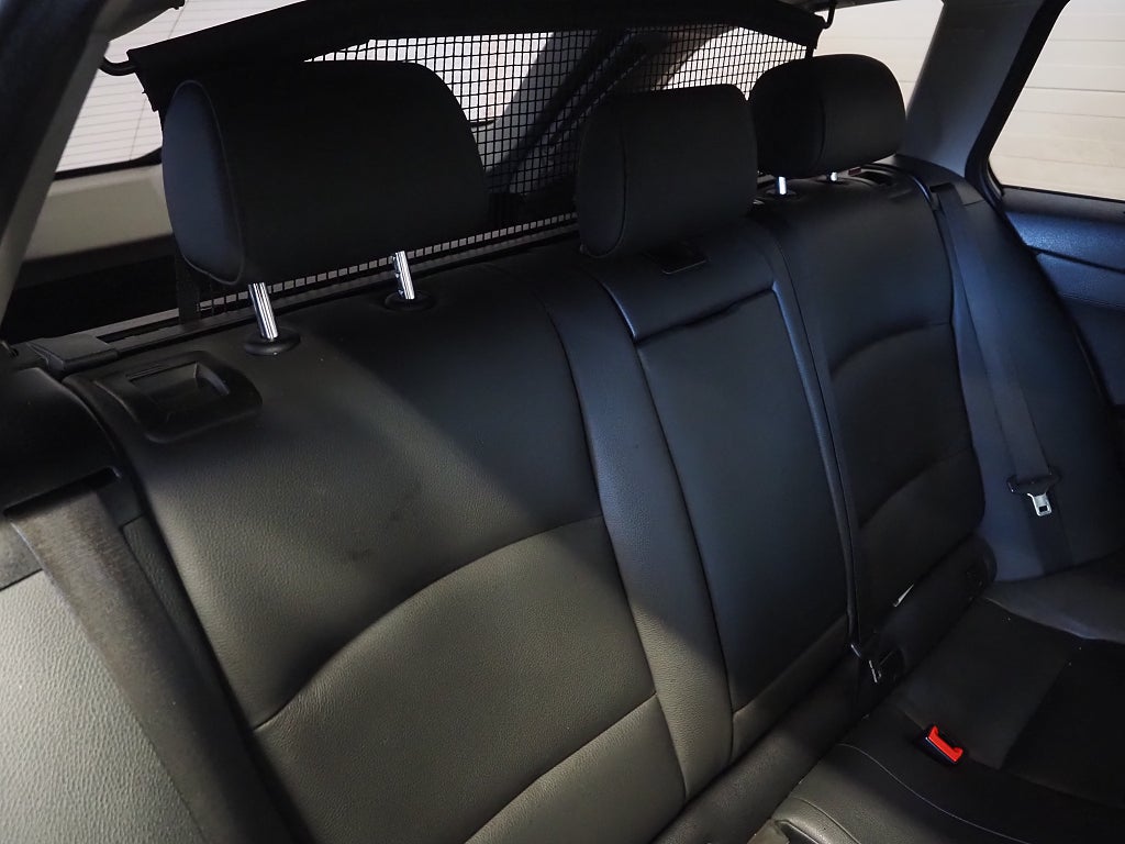 BMW 520d xDrive Touring Aut Navi Pro Kamera Drag M-Värm Läder 2017