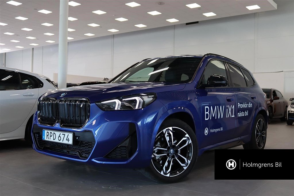 BMW iX1 xDrive30 M-Sport Innovation DA+ Drag Adap LED HUD 360 Kamera