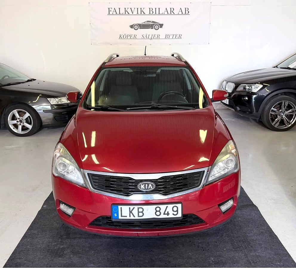 Kia Ceed cee'd_sw 1.6 CRDi EX Euro 4 / Bes / Nyservad / Automat/