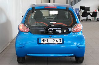 Halvkombi Toyota Aygo 5 av 15
