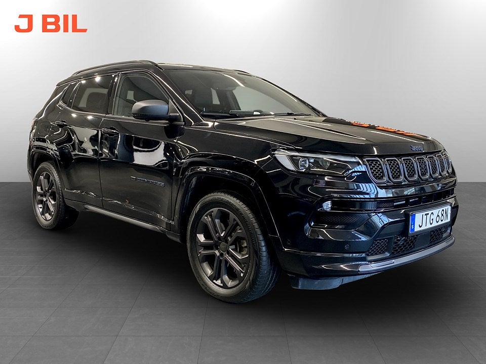 Jeep Compass Limited 1.3 PHEV 190hk Aut 4WD - DRAG, 360-KAMERA, CARPLAY