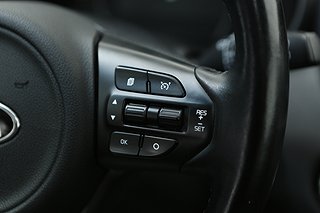 SUV Kia Sorento 17 av 30