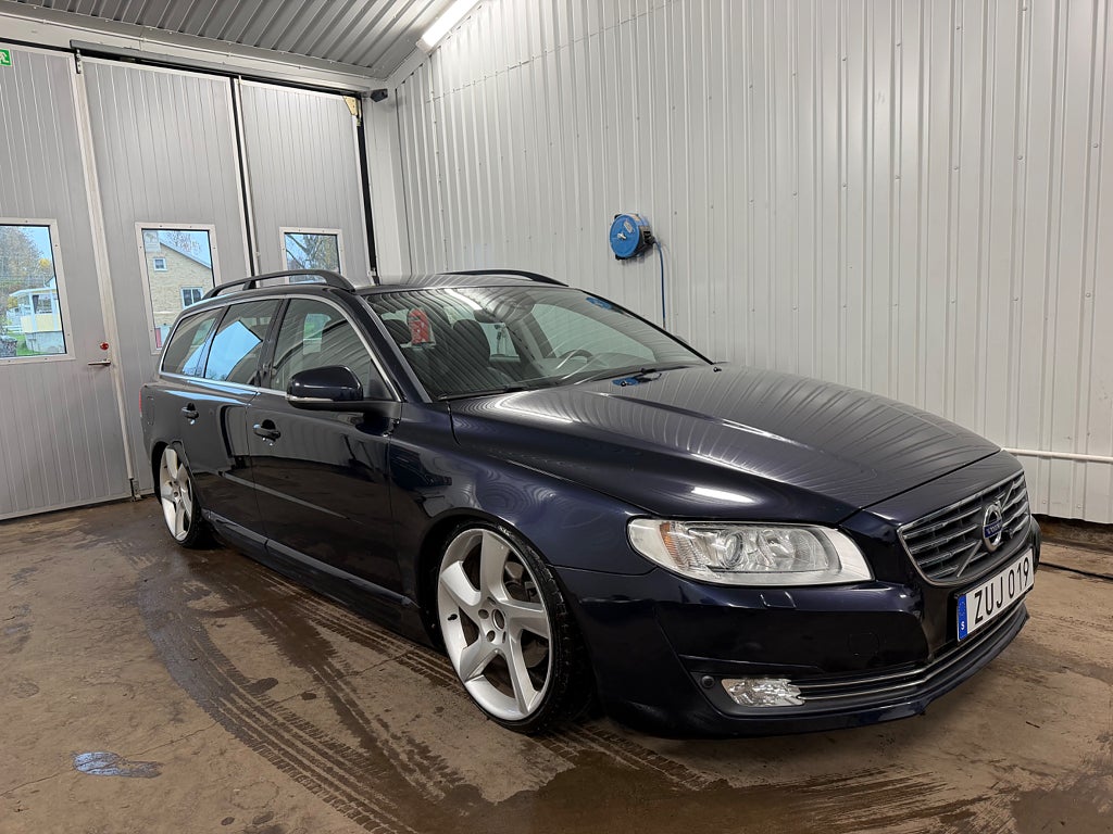 Volvo V70