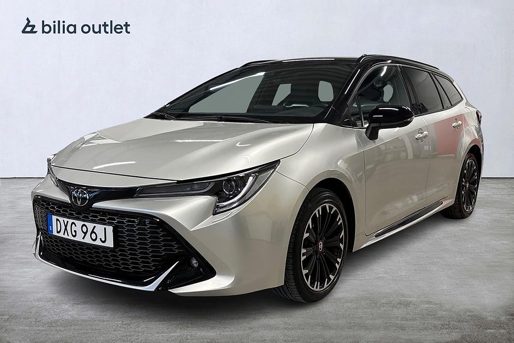 Toyota Corolla Touring Sports Hybrid e-CVT GR Sport B-kam Adaptiv Navi