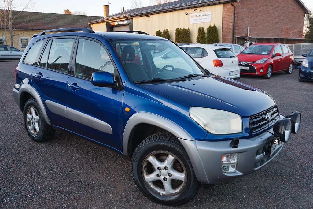 Toyota RAV4 5-dörrar 2.0 VVT-i 4x4 Drag 1 ägare