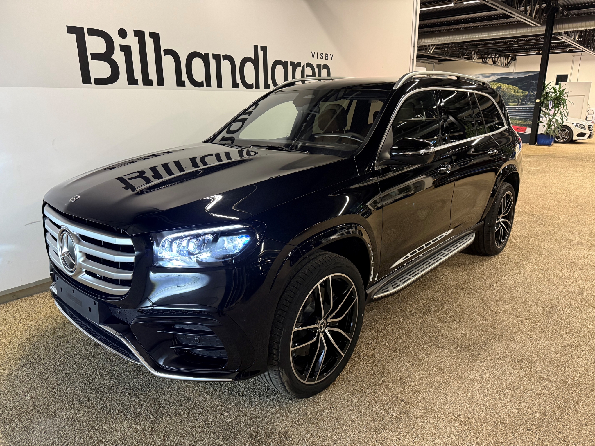 Mercedes-Benz GLS 2025, bild 6/18